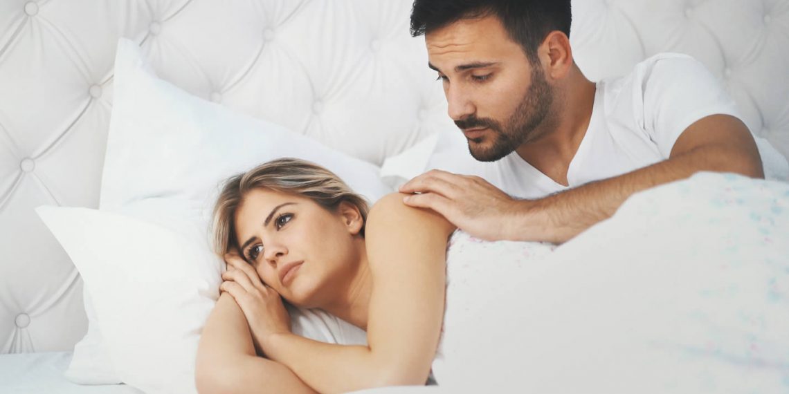 Aşırı Cinsel İstek (Hiperseksualite)ye Sahip Erkek Yatakta Seks Yapmak İstiyor