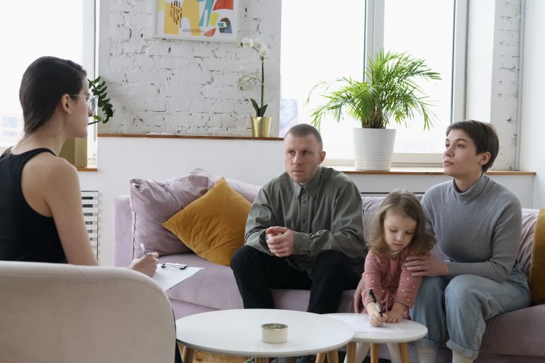 Aile Mitleri Nedir?
